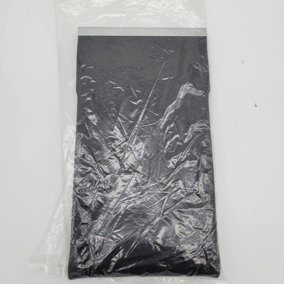 ❌SOLD❌ Fendi Sunglasses Leather Bag - Picture 4 of 5